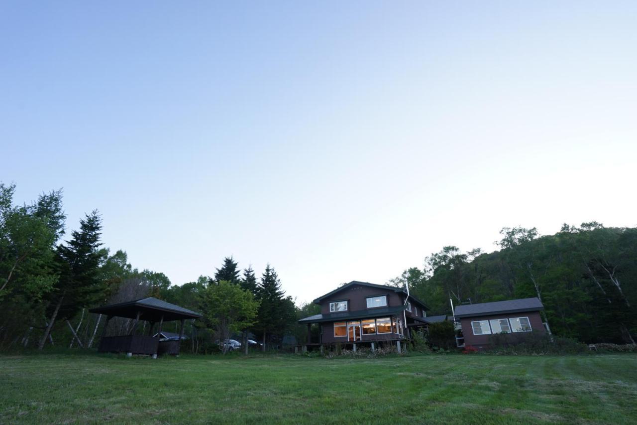 弟子屈町Family Camp Hanafurari住宿加早餐旅馆 外观 照片